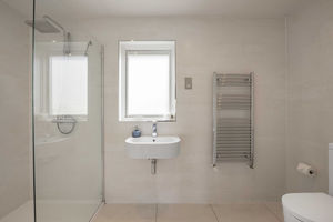 Bedroom 2 ensuite- click for photo gallery